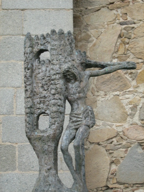 Avila - Sculpture